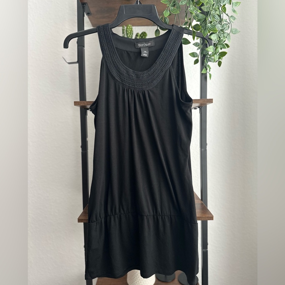 Womens White House Black Market‎ tank size XS.